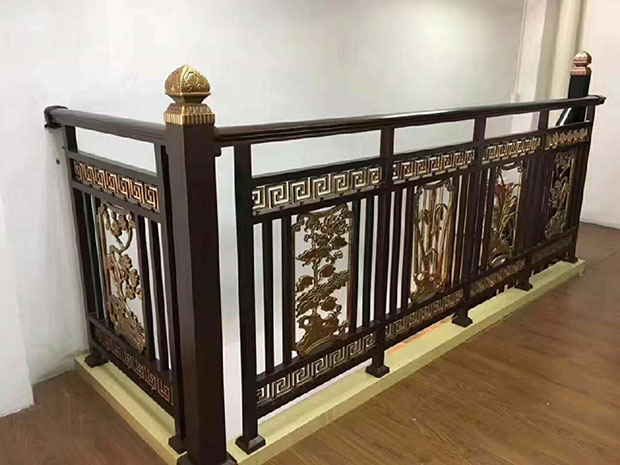 2019陽臺(tái)防護(hù)欄圖片大全欣賞