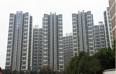 湖北武漢光谷·自由城采購華禹廠家的陽臺護(hù)欄